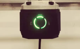 AI賦能鋰電信息采集！?？禉C(jī)器人助您“躺贏”工業(yè)讀碼新賽道