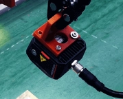 ?？抵悄茏x碼器MV-ID3016PM-15S-WBN適用于汽車電子，曲軸，芯片表面打碼等行業(yè)