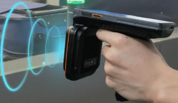 優(yōu)博訊RFID手持終端：讓行李有“跡”可循，助力機(jī)場行李高效運(yùn)轉(zhuǎn)!